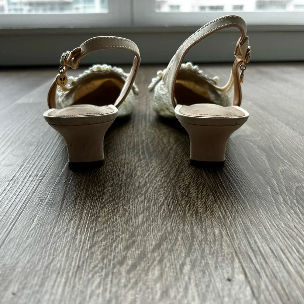 J.Renee Strovanni Slingback Pump - Picture 7 of 7